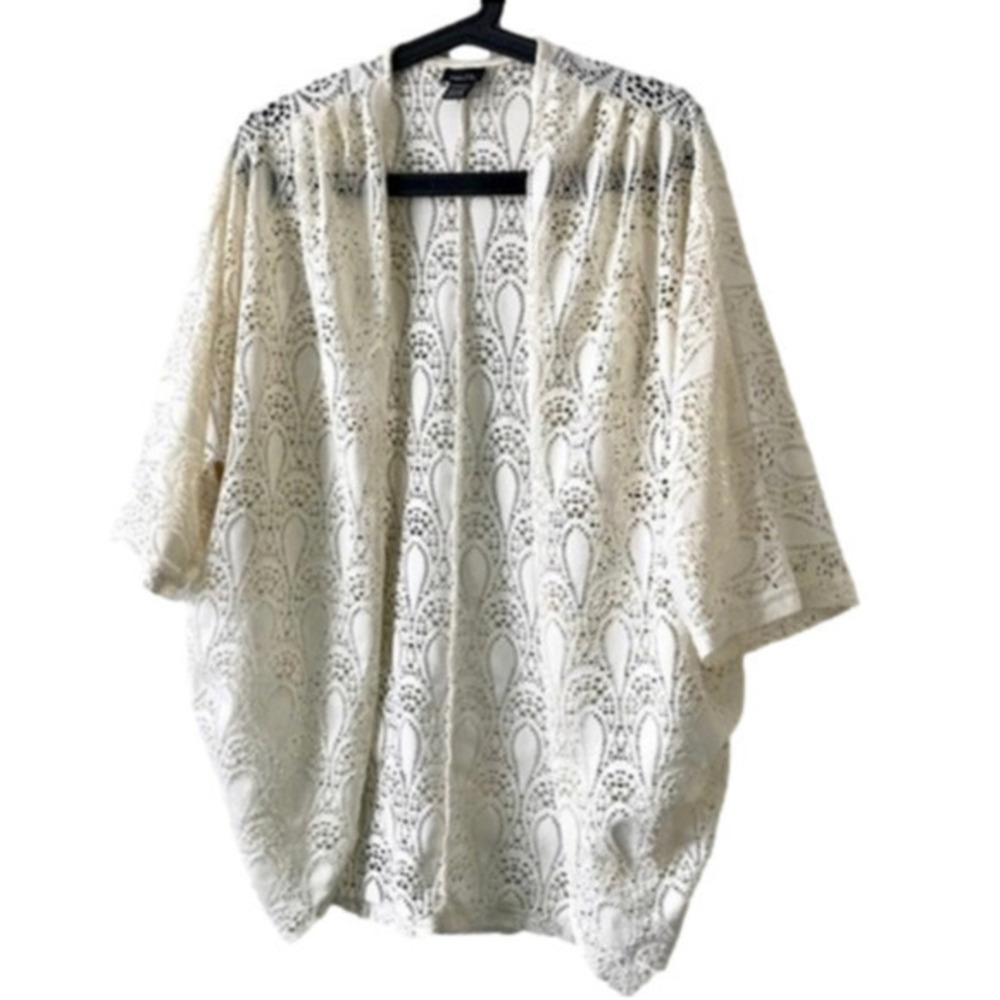 - Rue 21 Crochet Look Kimono NWOT​​​
